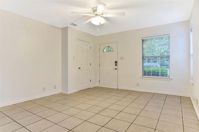 1026 W Coffin Street 102, Denison, TX 75020
