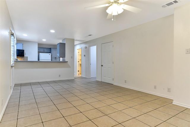 1026 W Coffin Street 102, Denison, TX 75020