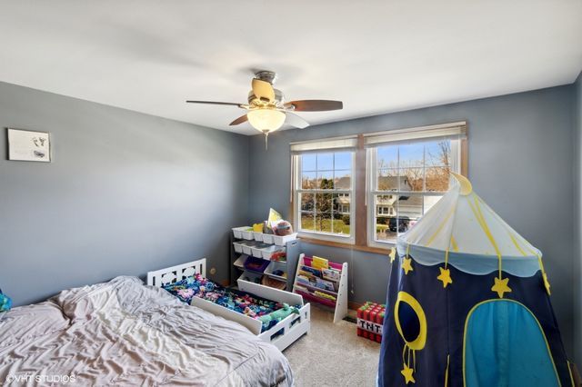 12 Cloverdale Court, Buffalo Grove, IL 60089