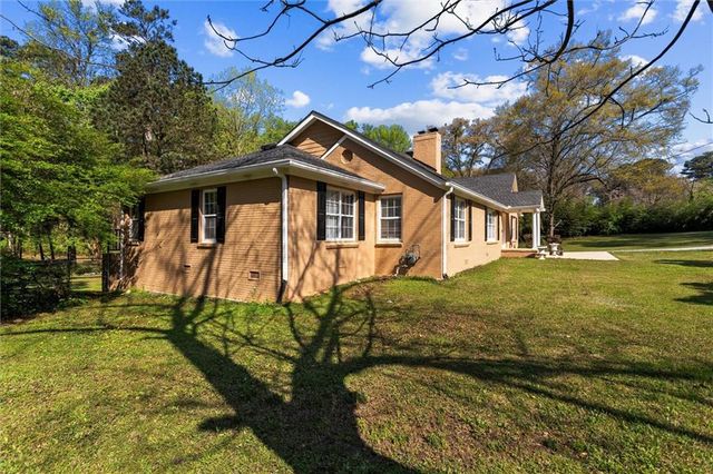 2492 Old Norcross Road, Tucker, GA 30084