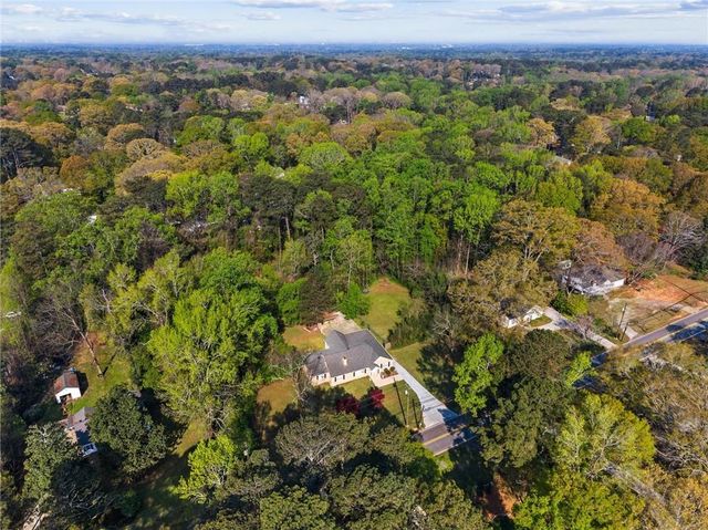 2492 Old Norcross Road, Tucker, GA 30084