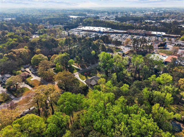 2492 Old Norcross Road, Tucker, GA 30084