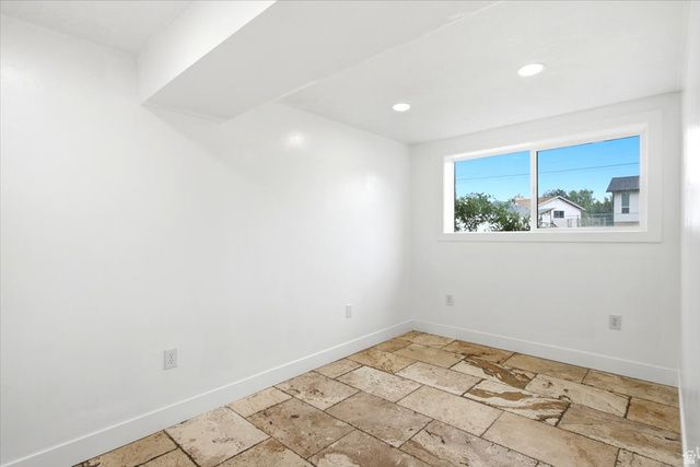 363 E 500 N, Kaysville, UT 84037