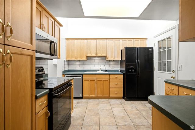 363 E 500 N, Kaysville, UT 84037