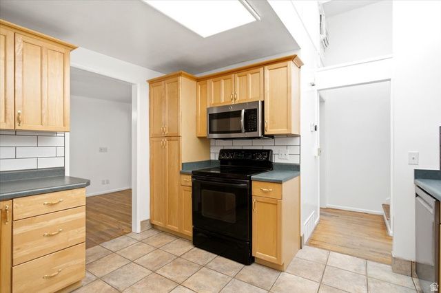 363 E 500 N, Kaysville, UT 84037