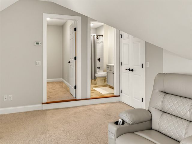212 Bretlyn Circle, Brighton, NY 14618