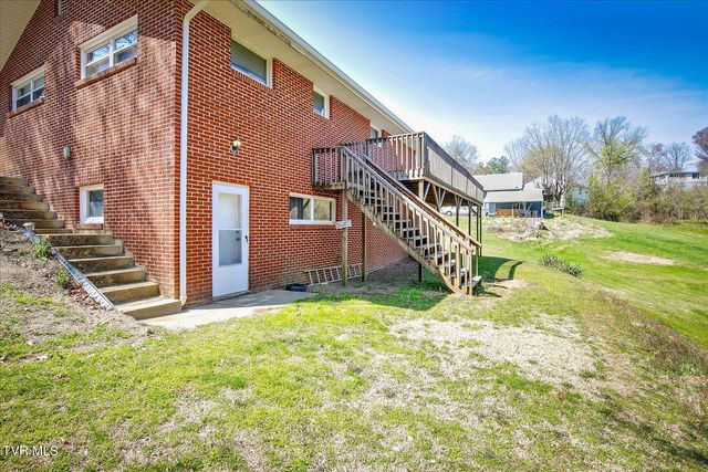 2241 Idle Hour Road, Kingsport, TN 37660