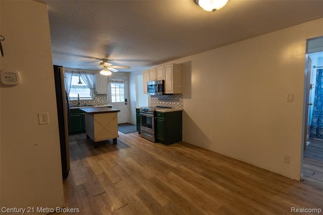 5101 Marilyn Drive, Flint, MI 48506