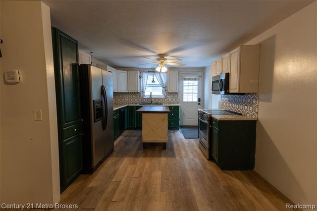 5101 Marilyn Drive, Flint, MI 48506