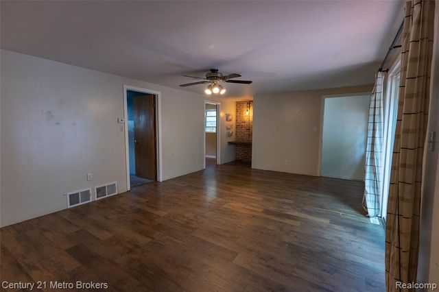 5101 Marilyn Drive, Flint, MI 48506