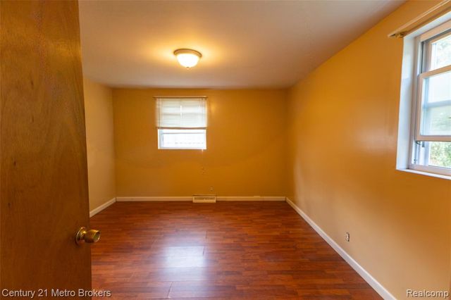 5101 Marilyn Drive, Flint, MI 48506
