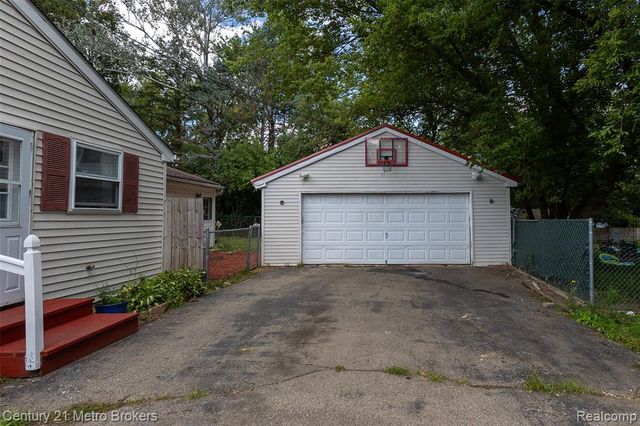 5101 Marilyn Drive, Flint, MI 48506