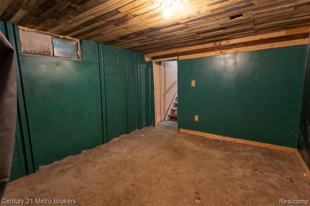 5101 Marilyn Drive, Flint, MI 48506