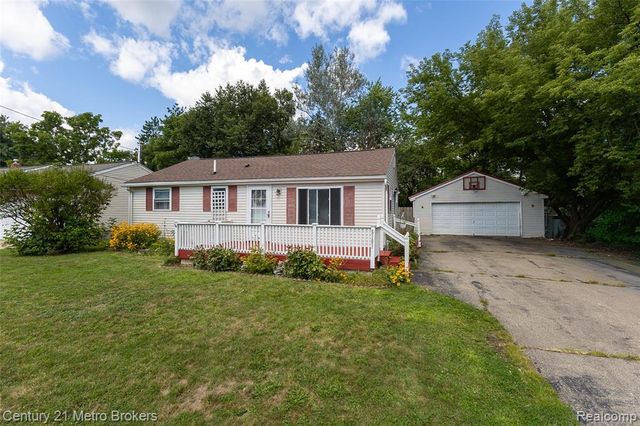 5101 Marilyn Drive, Flint, MI 48506