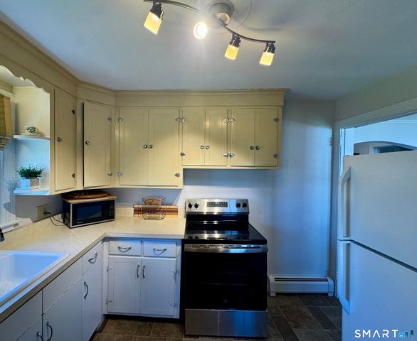 6 Francis Avenue, Enfield, CT 06082