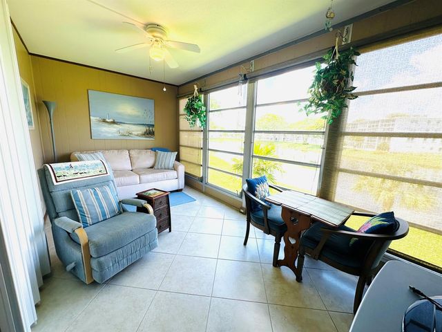 2132 Cambridge F 2132, Deerfield Beach, FL 33442