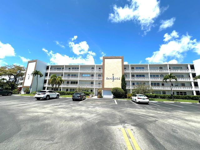 2132 Cambridge F 2132, Deerfield Beach, FL 33442
