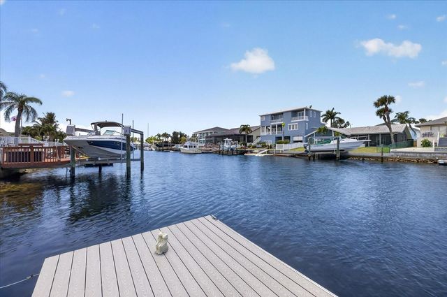 5101 SOUTHSHORE DRIVE, New Port Richey, FL 34652
