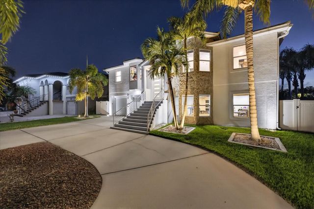 5101 SOUTHSHORE DRIVE, New Port Richey, FL 34652