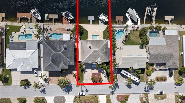 5101 SOUTHSHORE DRIVE, New Port Richey, FL 34652