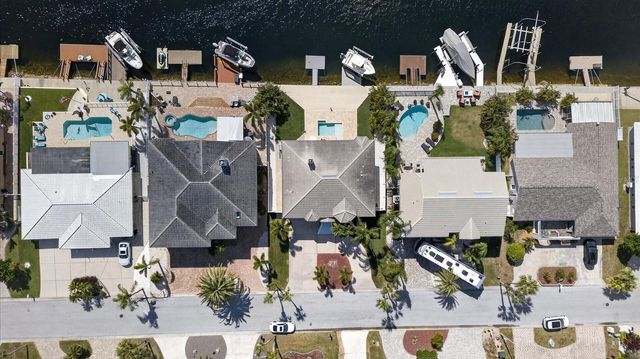 5101 SOUTHSHORE DRIVE, New Port Richey, FL 34652