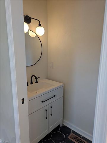 4924 Floral ST, Virginia Beach, VA 23462