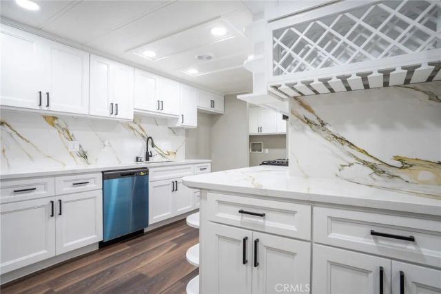 212 Las Brisas Circle, Pomona, CA 91768