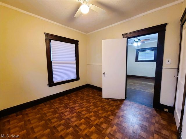 3293 W 98, Cleveland, OH 44102