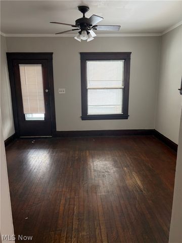 3293 W 98, Cleveland, OH 44102