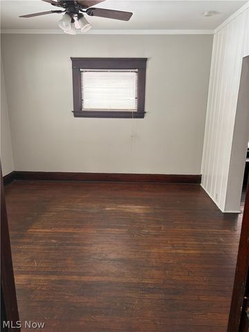 3293 W 98, Cleveland, OH 44102