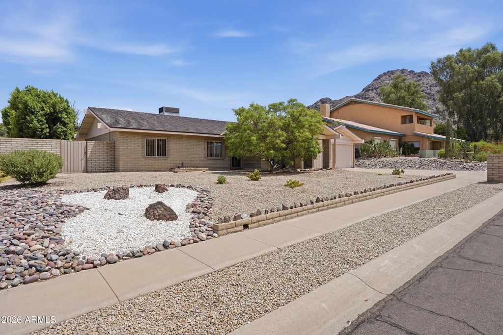 2206 E NICOLET Avenue, Phoenix, AZ 85020 — photo 3
