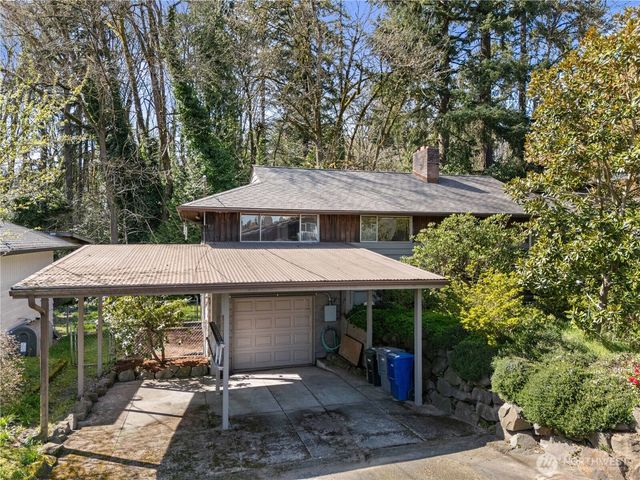 15829 4th Avenue SW, Burien, WA 98166