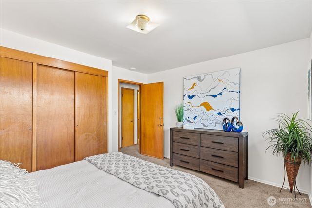 15829 4th Avenue SW, Burien, WA 98166