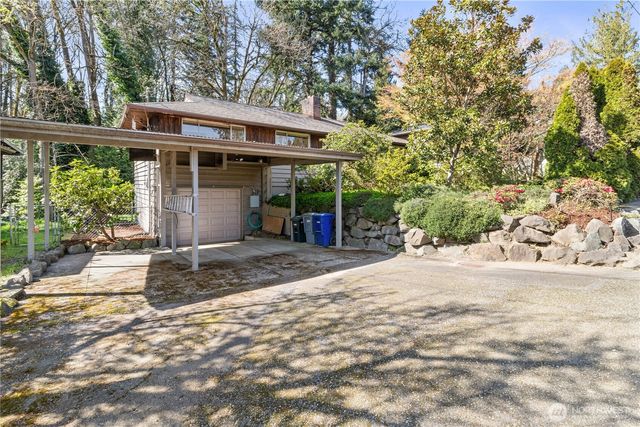 15829 4th Avenue SW, Burien, WA 98166