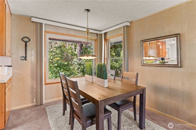 15829 4th Avenue SW, Burien, WA 98166