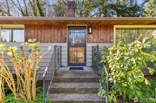 15829 4th Avenue SW, Burien, WA 98166