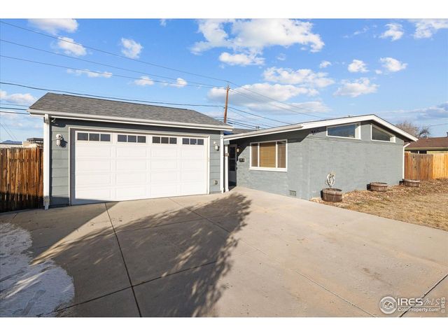5369 Lynn Dr, Arvada, CO 80002