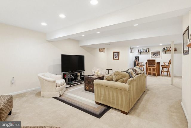 9012 BEALLS FARM RD, Frederick, MD 21704