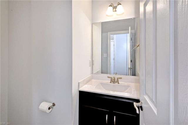 5445 Center ST, Williamsburg, VA 23188
