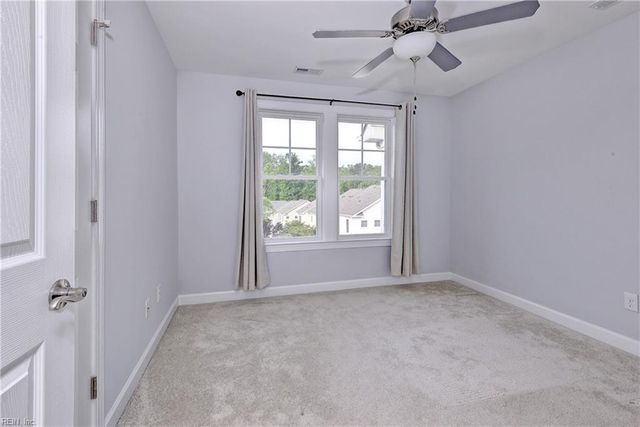 5445 Center ST, Williamsburg, VA 23188