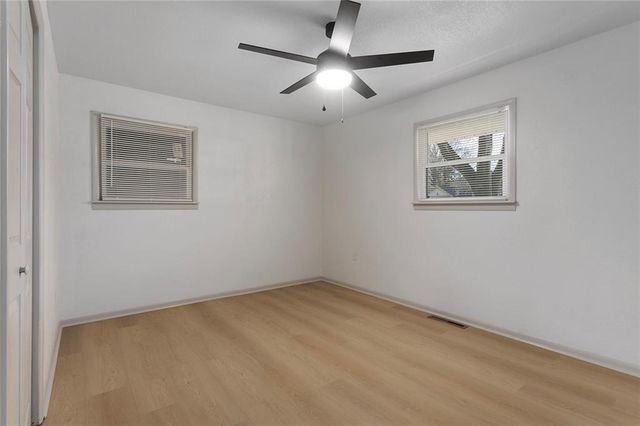 609 Florence Avenue, Lee's Summit, MO 64063