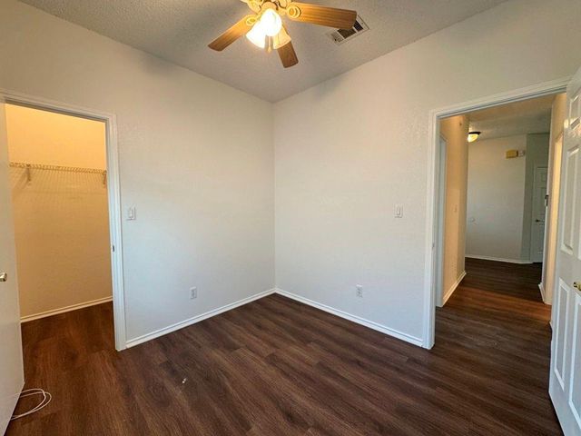 16404 Edgemere DR, Pflugerville, TX 78660