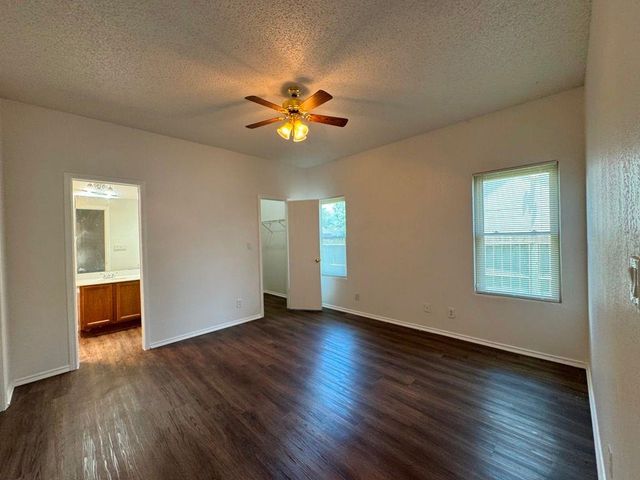 16404 Edgemere DR, Pflugerville, TX 78660