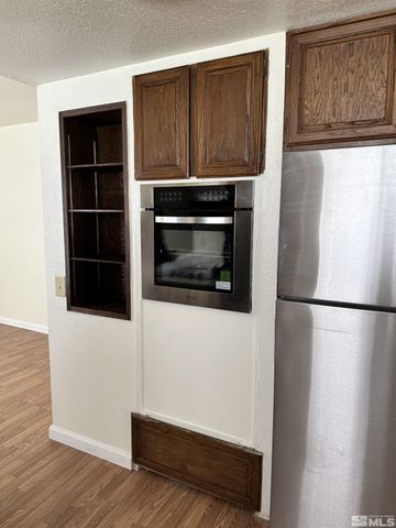 441 Florence Avenue, Tonopah, NV 89049