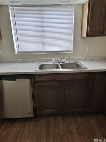 441 Florence Avenue, Tonopah, NV 89049