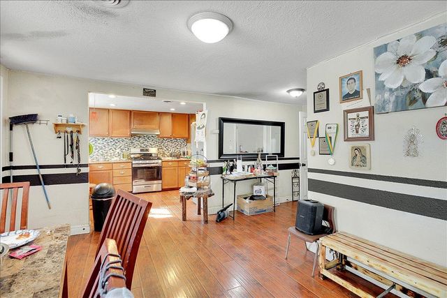 315 Ainsley Ave, Yuba City, CA 95991