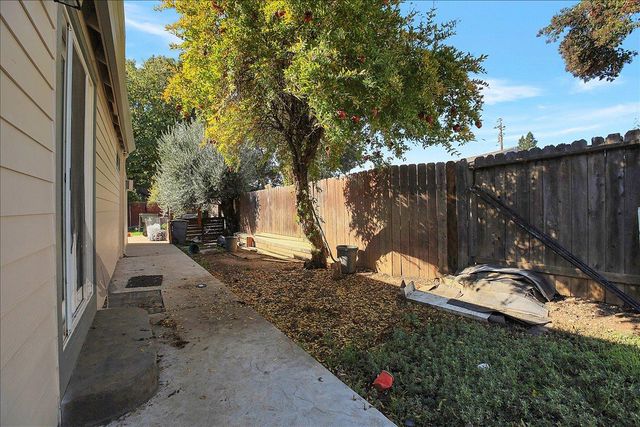 315 Ainsley Ave, Yuba City, CA 95991