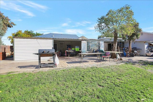 315 Ainsley Ave, Yuba City, CA 95991