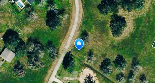 352 Horse Shoe Trail, Angleton, TX 77515
