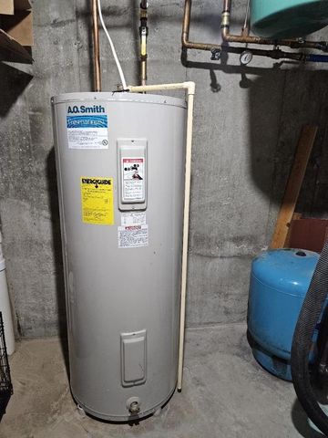 W8244 Rollins Road, Mauston, WI 53948